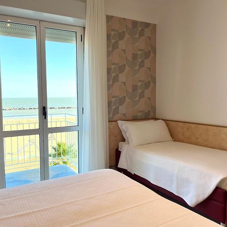 Hotel Acquario Rimini Esterno foto