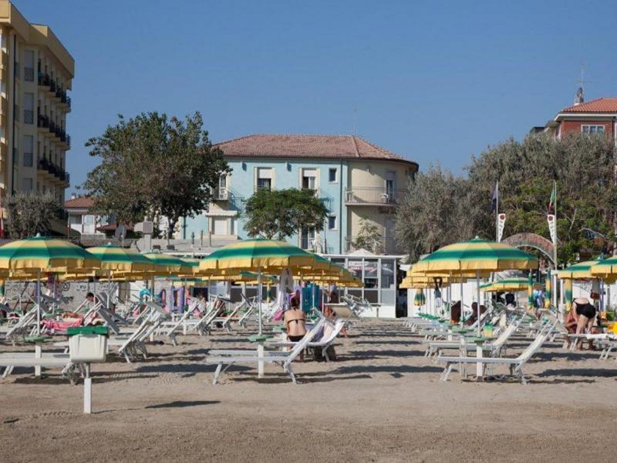 Hotel Acquario Rimini Esterno foto