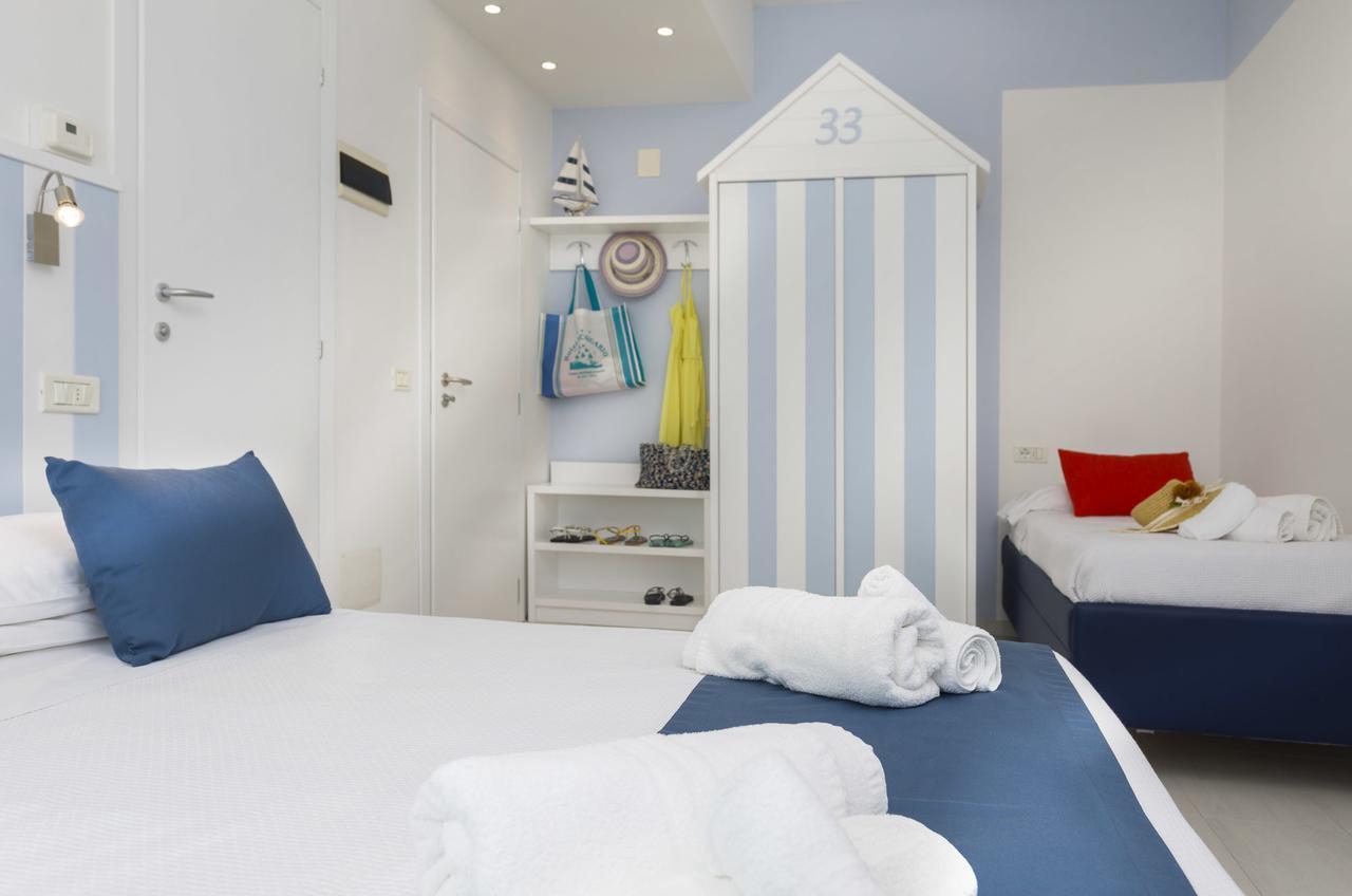 Hotel Acquario Rimini Esterno foto